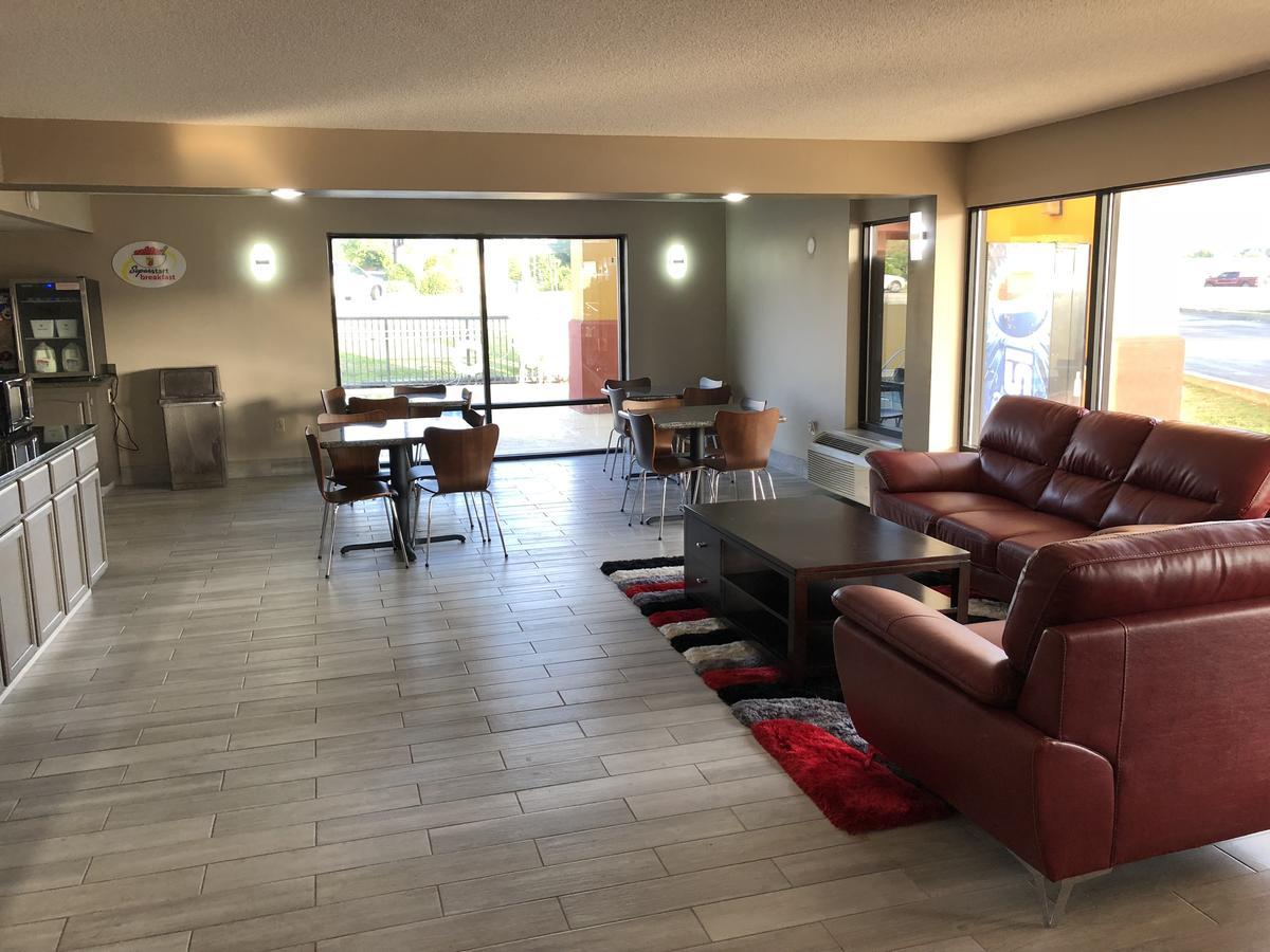 Super 8 By Wyndham Orangeburg Near I-26 Hotel Exterior foto